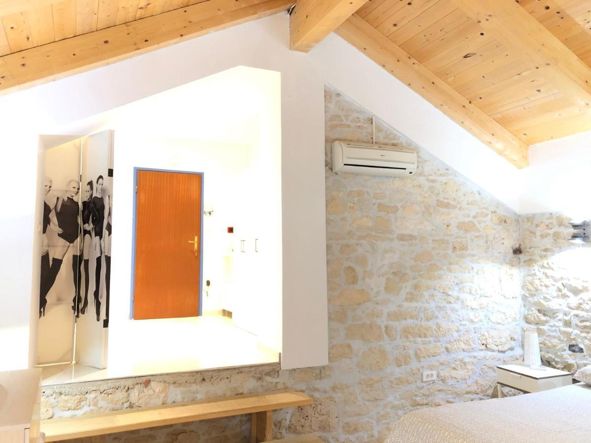 Ferienwohnung Medulin Labirint King Exterior foto
